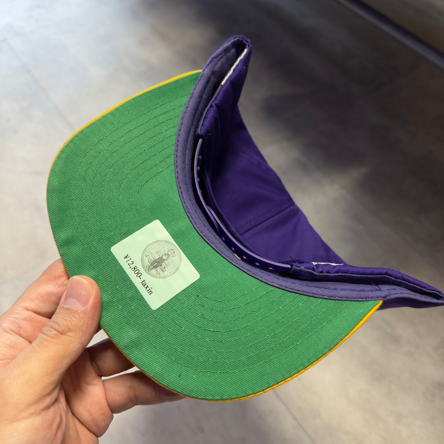 dead stock 90s LAKERS NBA cap キャップ つば裏緑