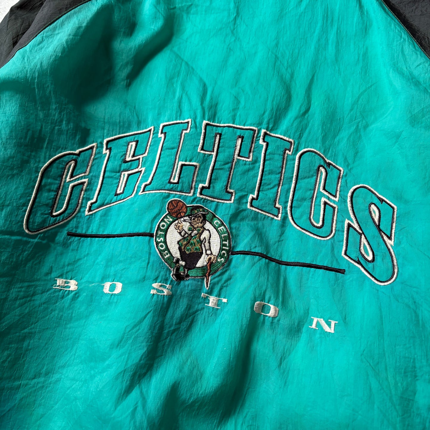 LOGO7 NBA ボストン・セルティックス boston celtics ダウンパーカー 中綿 全体的に状態悪い