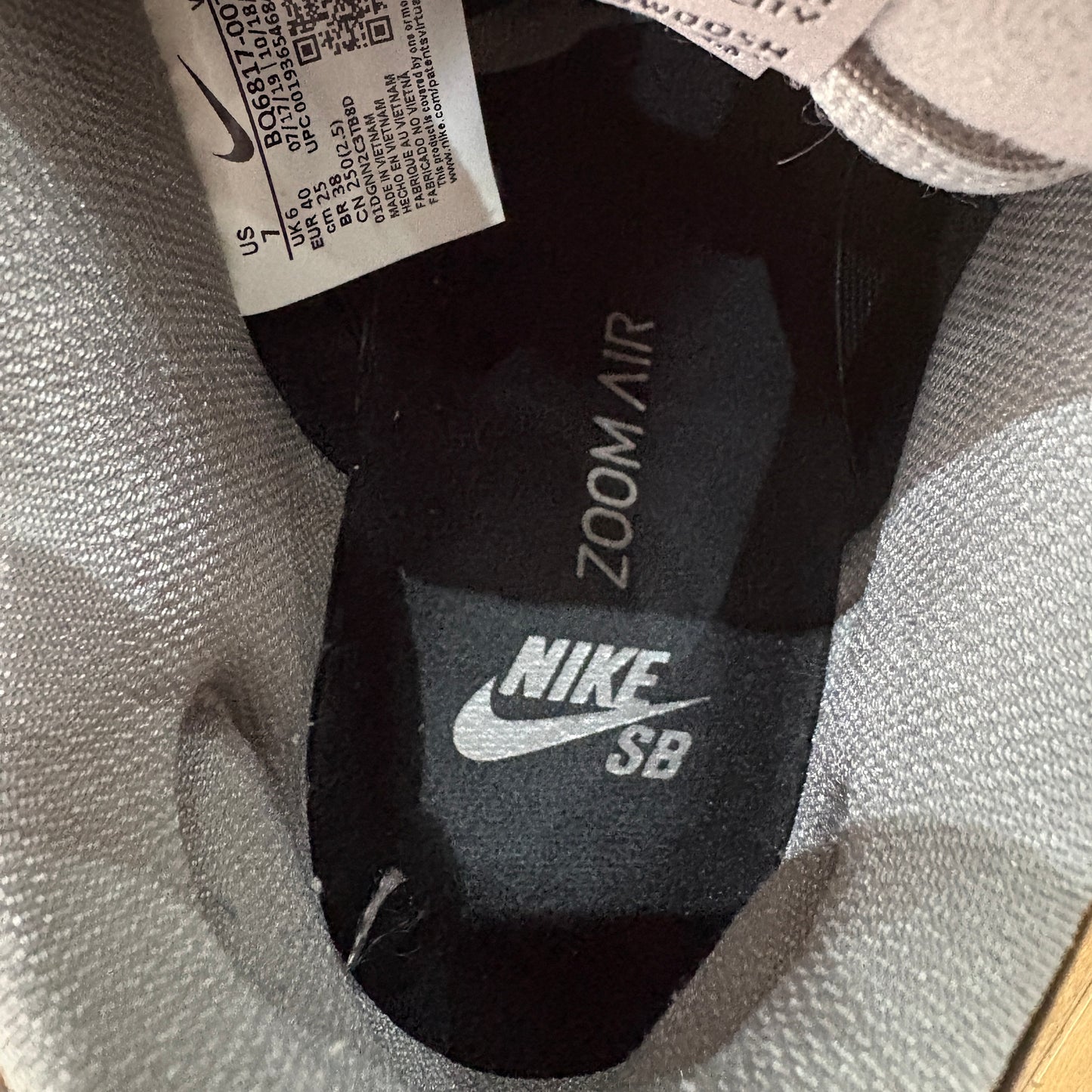【Nike SB / Dunk Low Pro "Shadow" / US8】