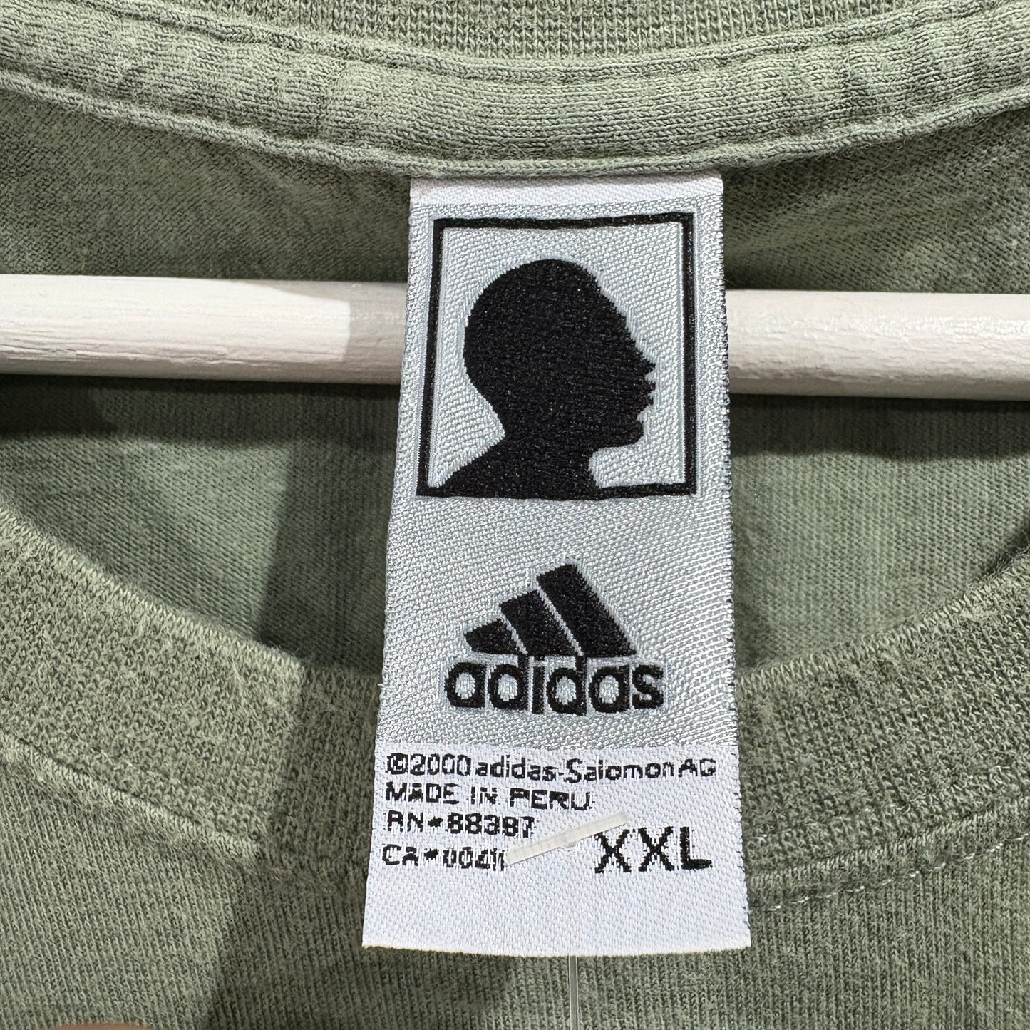 【 Los Angeles Lakers / Kobe Bryant "The KOBE Two" Era / adidas Vintage Sleeveless T-shirt 】