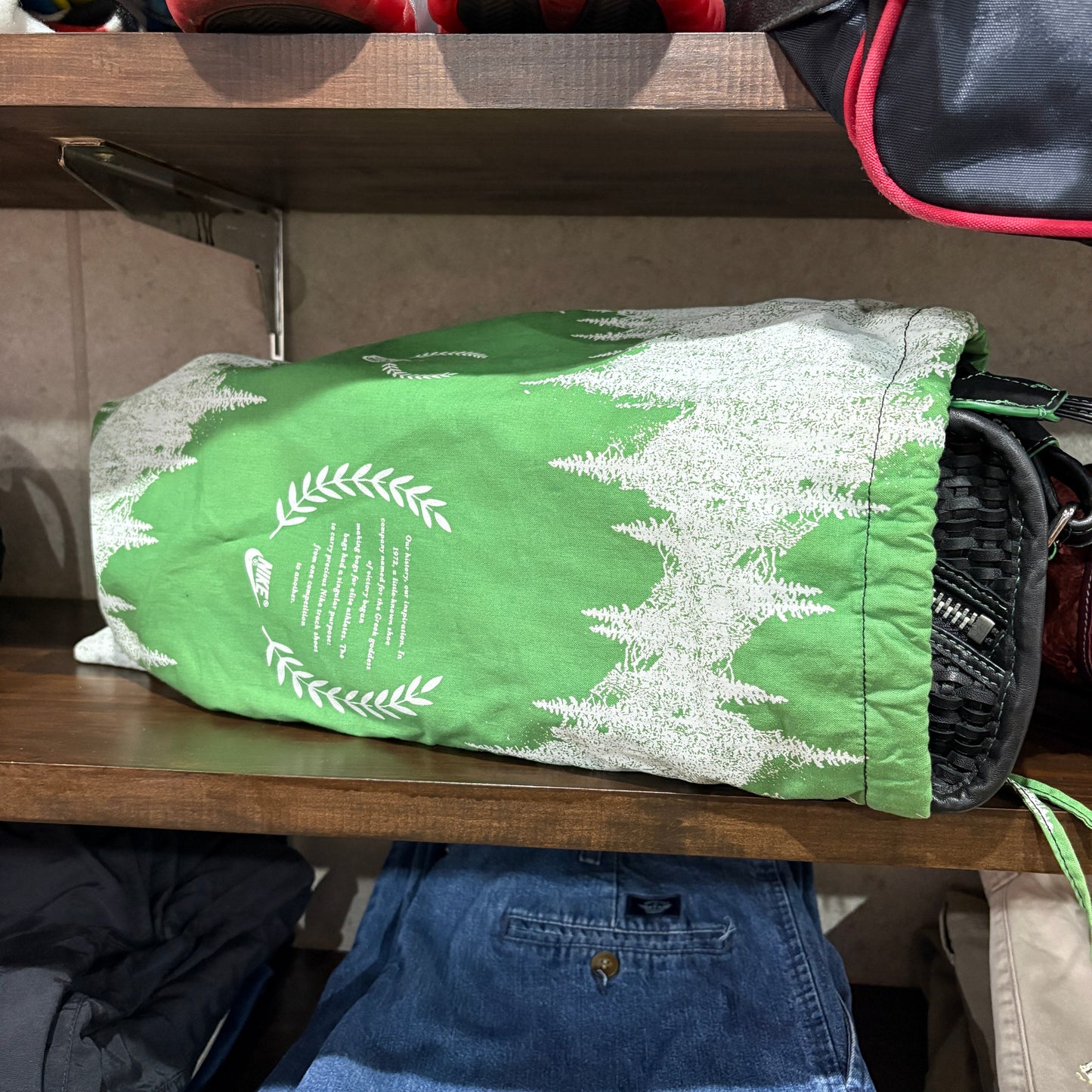 【00s NIKE 100% Leather Woven Bag】