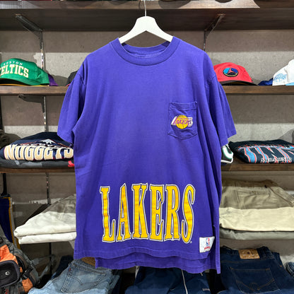【Los Angeles Lakers / Nutmeg Mills / 90s Vintage Pocket T-Shirt】