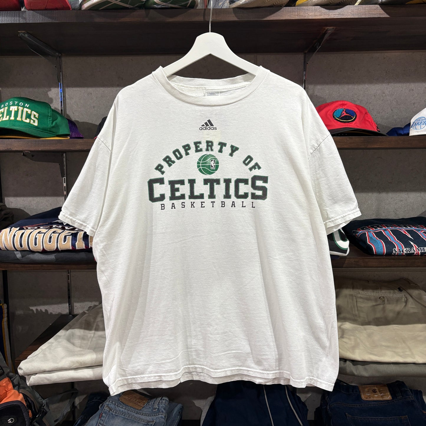 【 Boston Celtics / Practice Gear / adidas Vintage T-shirt 】