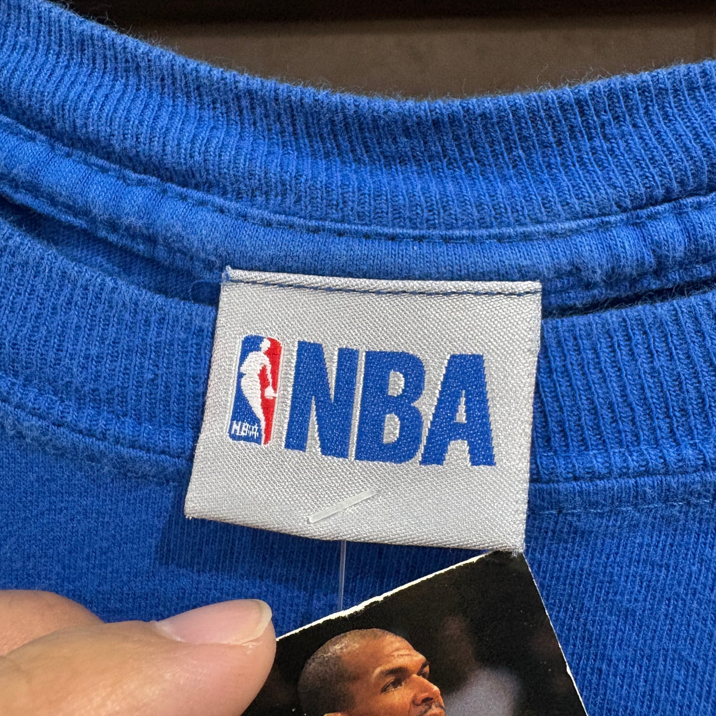【Dallas Mavericks / NBA Logo Tag / 00s Vintage Graphic T-Shirt】