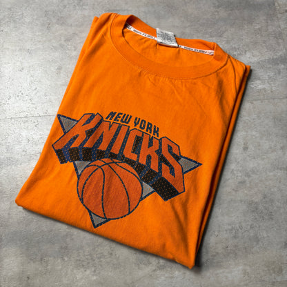 FUBU ATHLETIC NEW YORK KNICKS Tee  XXL