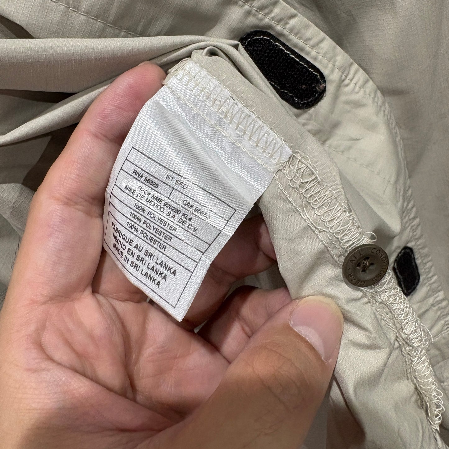 【90-00s / NIKE ACG / 2way Nylon Shirt】