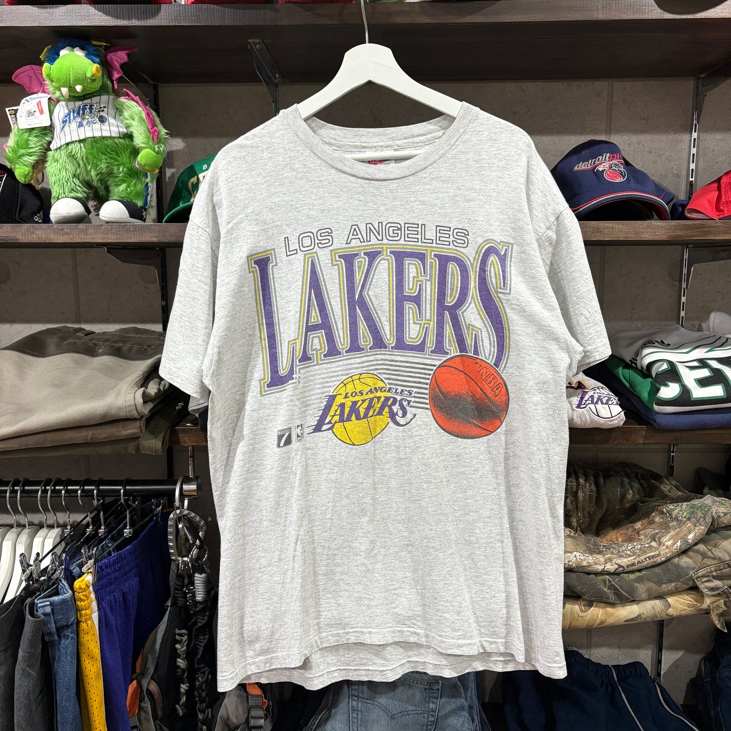 【Los Angeles Lakers / Logo 7 Graphic / 1990s Vintage T-Shirt】