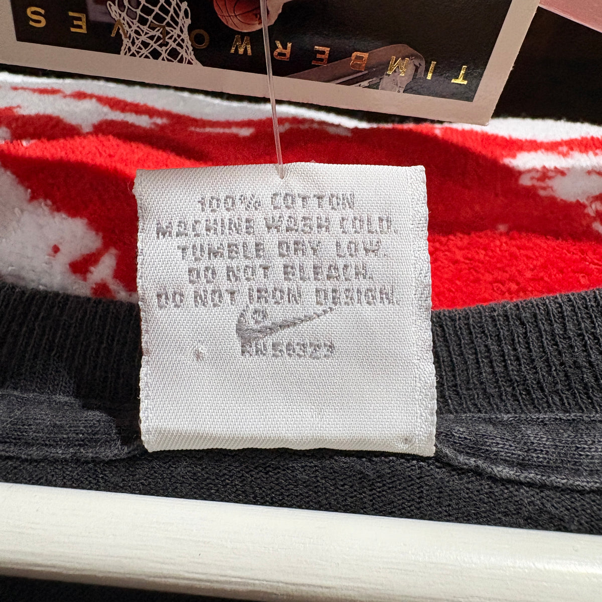 92s NIKE x Warner Bros. "HUM DUNK" (Porky Pig) Graphic Tee L Made in USA