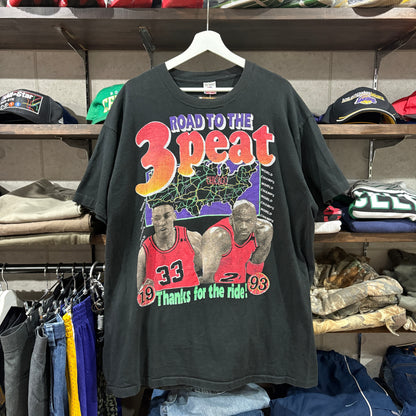 Chicago Bulls / Michael Jordan & Scottie Pippen / 90s Bootleg 3-Peat T-shirt