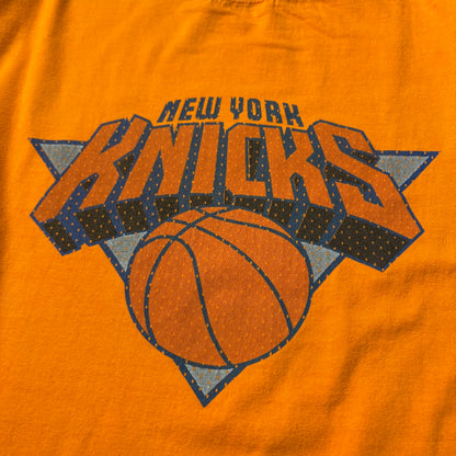 FUBU ATHLETIC NEW YORK KNICKS Tee  XXL