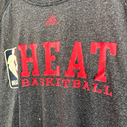 【Miami Heat / Adidas / Practice Graphic T-Shirt】