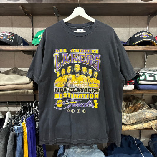 Los Angeles Lakers / 2004 NBA Finals / Graphic T-Shirt / SHAQ&KOBE