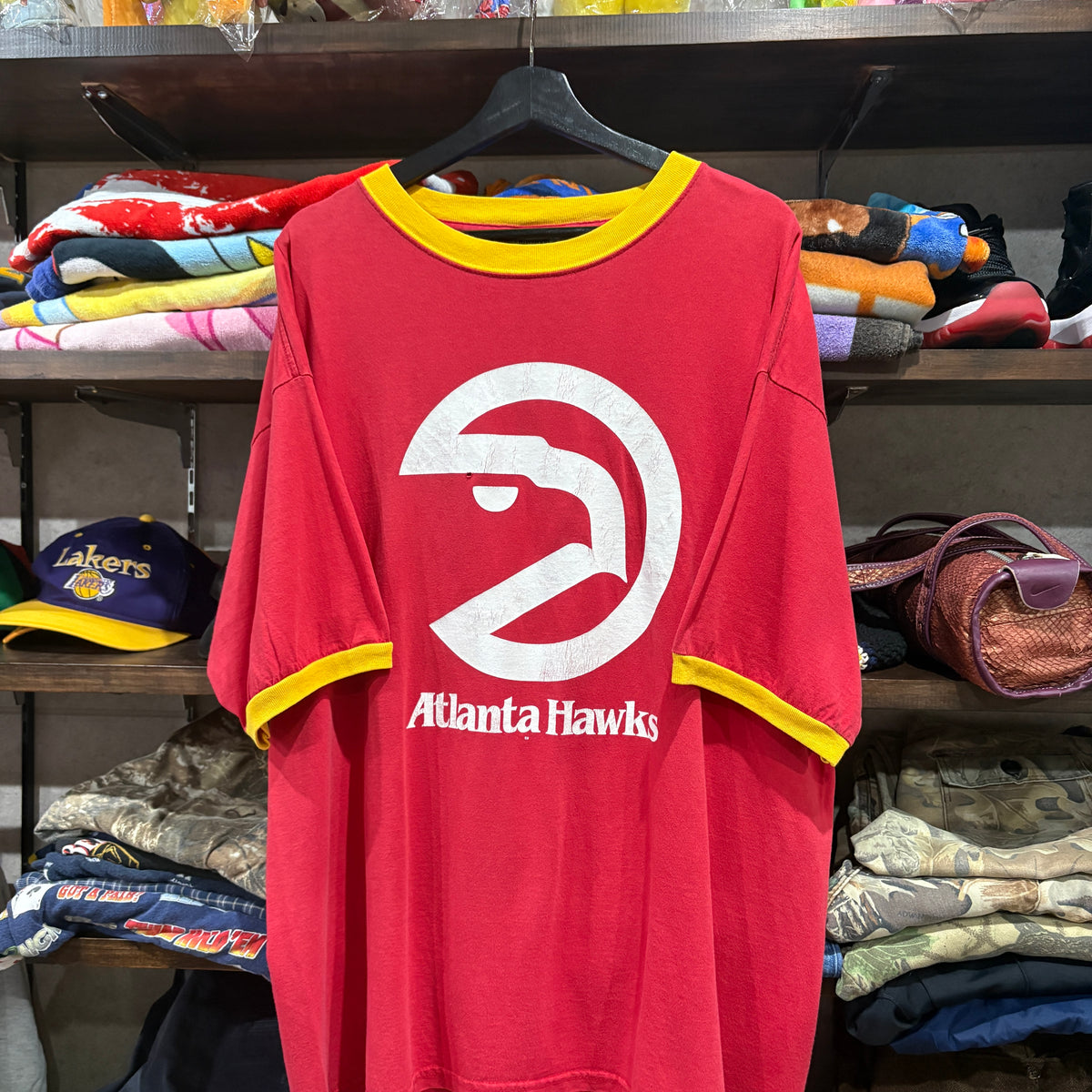 00s NBA Atlanta Hawks "Pacman Logo" Hardwood Classics Graphic T-Shirt XXL