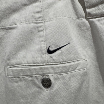 00s NIKE GOLF Tiger Woods Chino Shorts W34 White