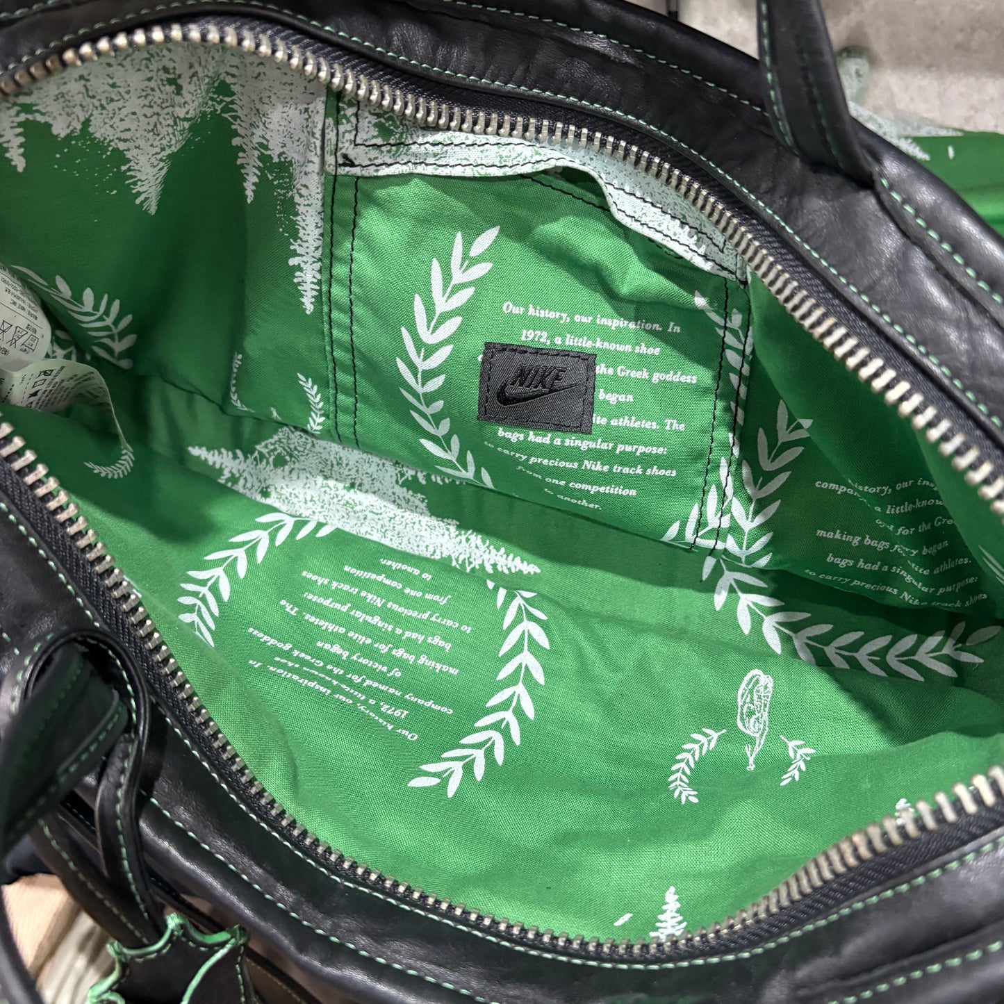 【00s NIKE 100% Leather Woven Bag】