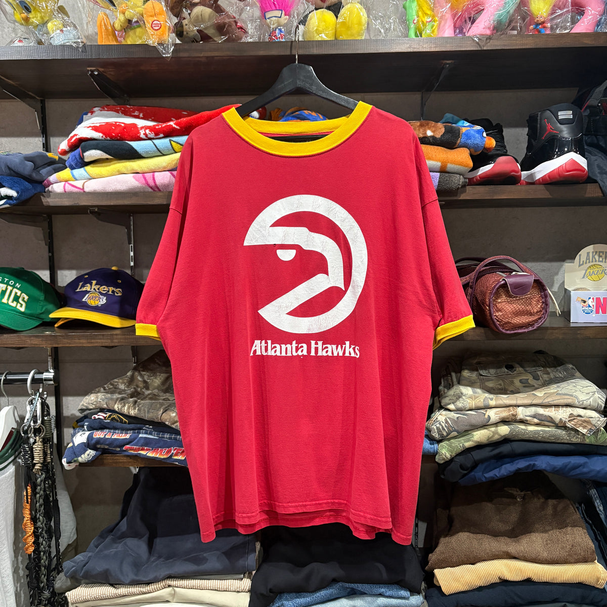 00s NBA Atlanta Hawks "Pacman Logo" Hardwood Classics Graphic T-Shirt XXL