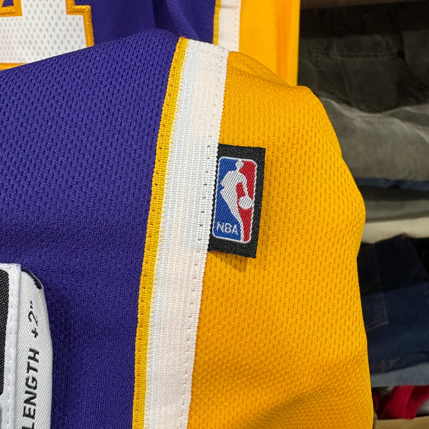 【 00s adidas / Los Angeles Lakers / Kobe Bryant #24 / Swingman Jersey 】