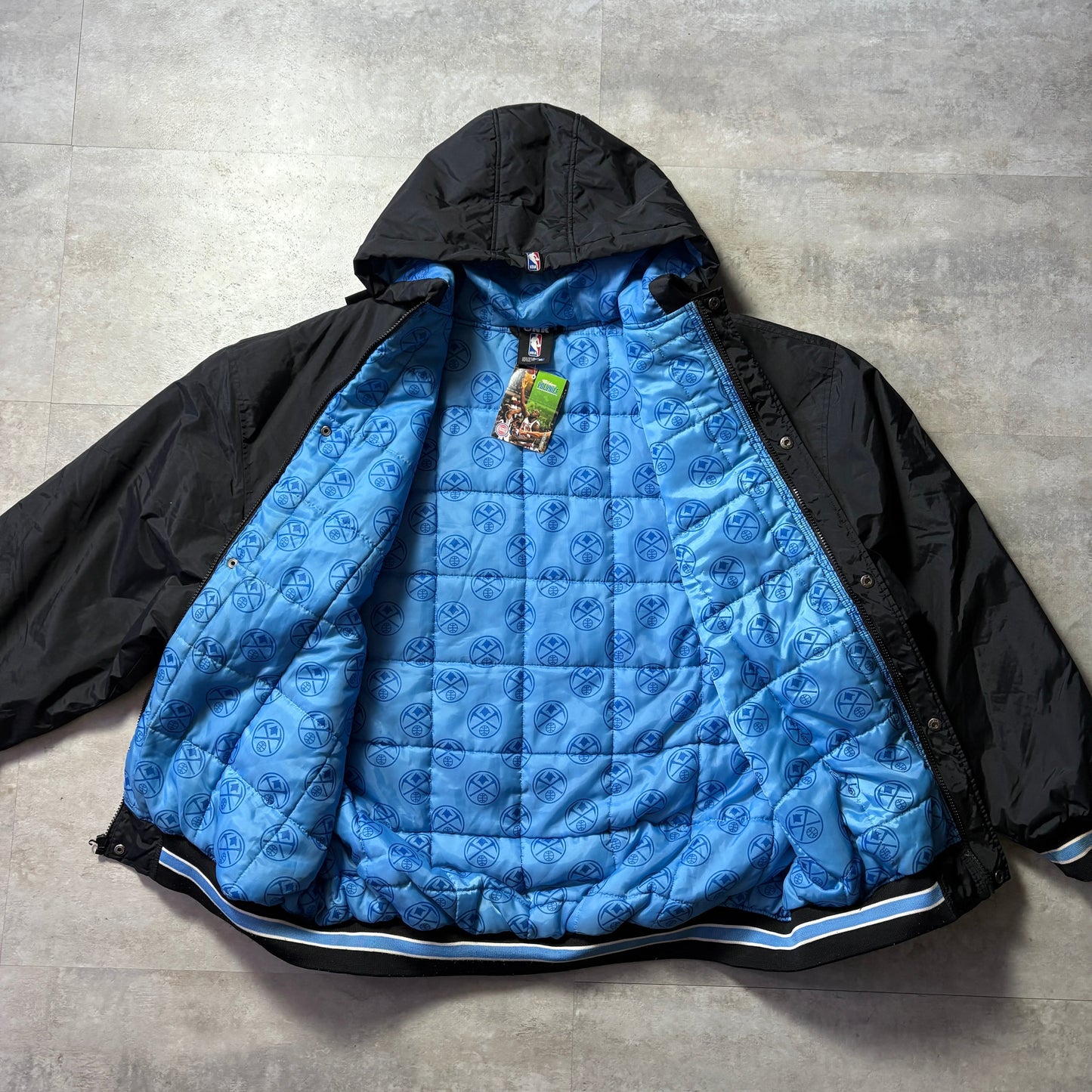 UNK NBA Denver Nuggets ダウンフードジャケット XL デンバー・ナゲッツ リブライン